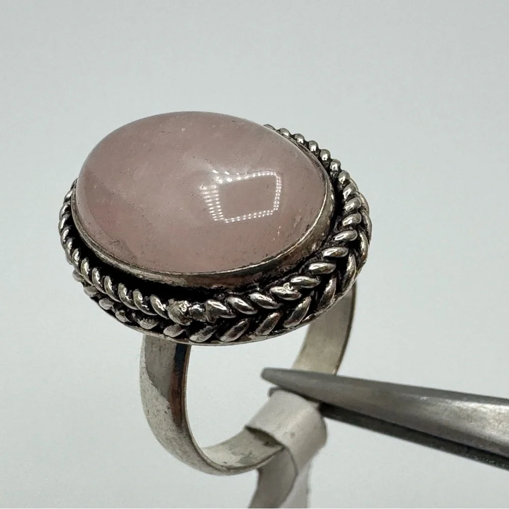 New Silver Tone Milky Quartz Oval Ring Size 9